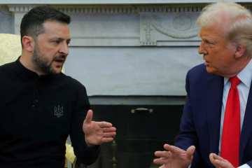 Aliados de Trump pressionam Zelensky a mudar abordagem ou renunciar