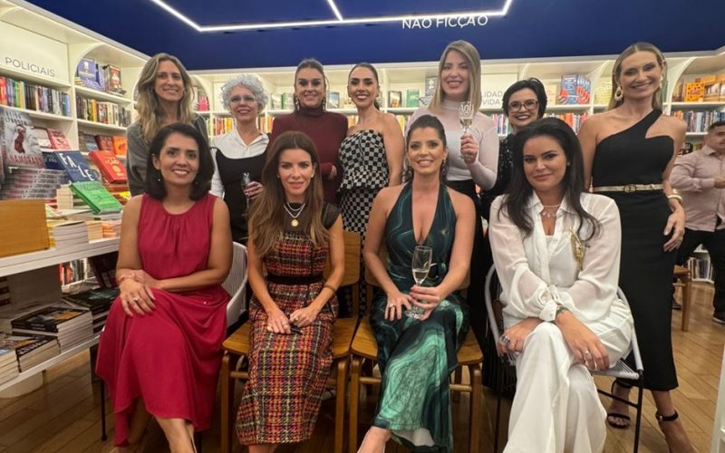Caroline Diaz celebra sucesso de lançamento de “Empreendedoras de Impacto – Volume II” em São Paulo
