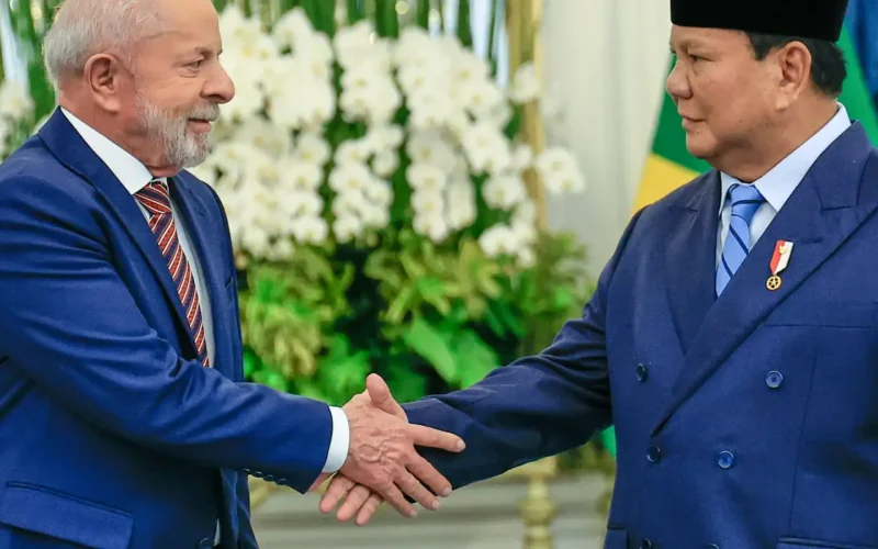 Acordos entre Brasil e Indonésia são assinados e Lula confirma sua candidatura para 2026