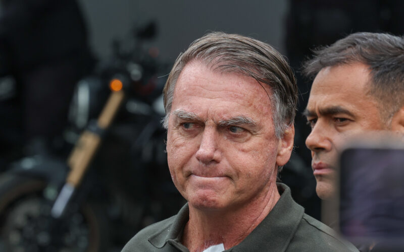Descubra as razões por trás da detenção preventiva de Jair Bolsonaro