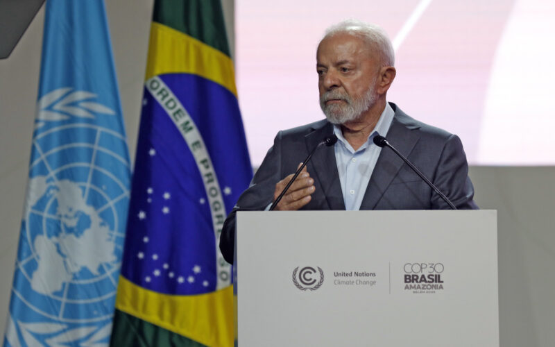 Chegou a hora de combater os negacionistas, declara Lula durante cerimônia de abertura da COP30