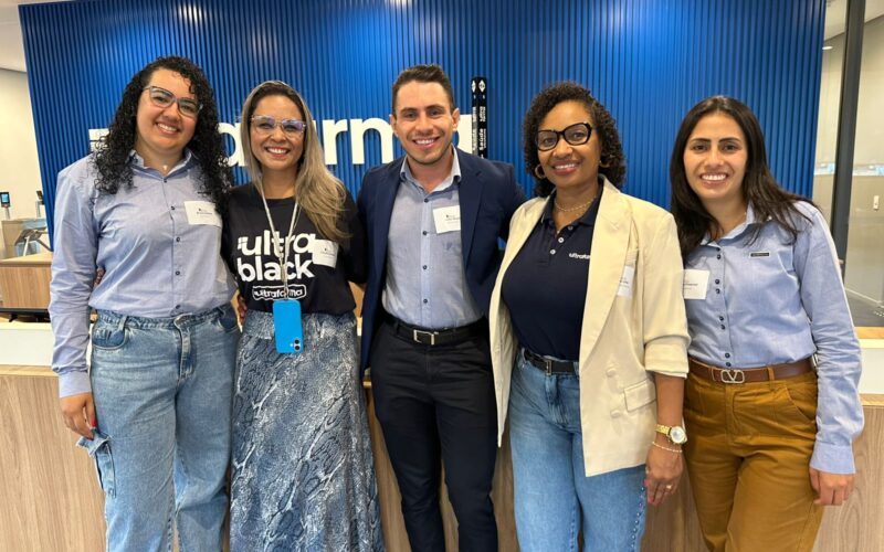 Ultrafarma reúne especialistas no Talk Experience 2025 e reforça compromisso com inovação e atendimento ao cliente