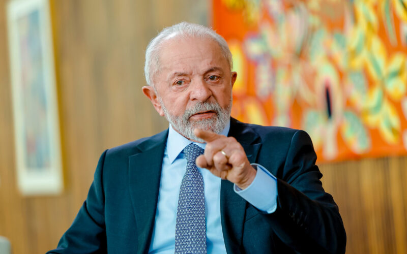 Lula transmitirá mensagem ao país em rede nacional no domingo (30)