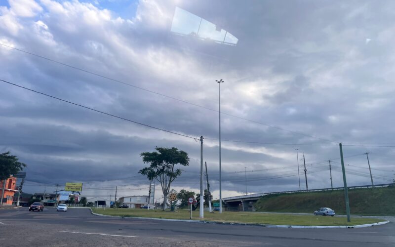 Previsão de chuva isolada e alta temperatura para o Rio Grande do Sul no domingo (14)