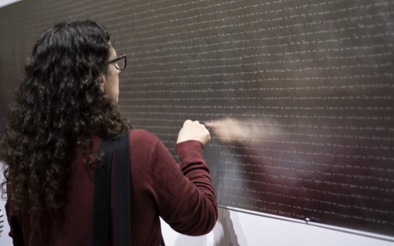 Três exposições imperdíveis no Centro Cultural da UFRGS para aproveitar neste verão gratuitamente.