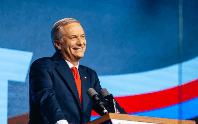 José Kast vence as eleições e coloca a direita de volta ao comando no Chile