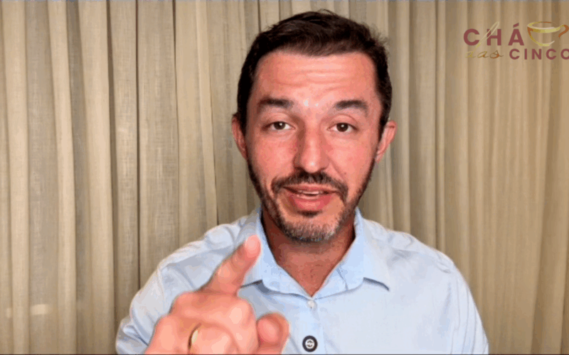 Rizzieri Gomes alerta empresários sobre o novo perfil do consumidor e defende posicionamento estratégico para 2026