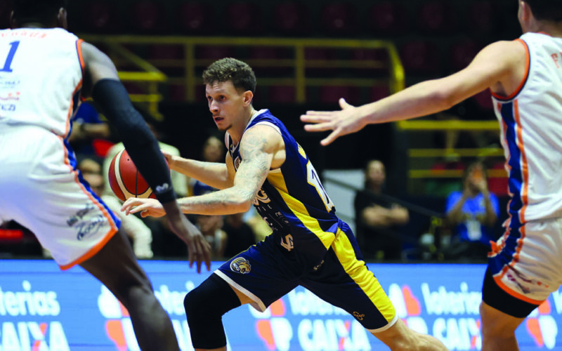 Mogi Basquete conquista vitória contra Unifacisa no NBB CAIXA dentro de casa