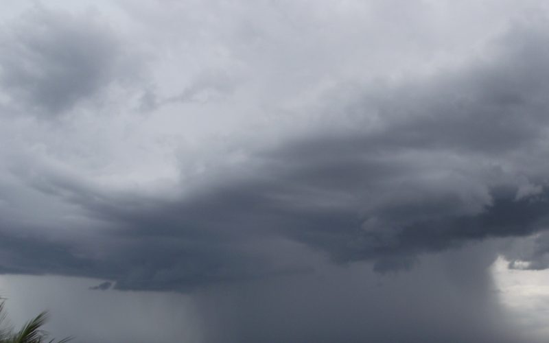 Sábado de tempestades no Rio Grande do Sul: granizo, ventos fortes e temporais previstos