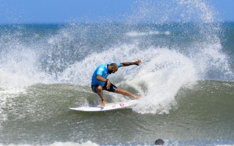 Imbituba escolhe os finalistas do Campeonato Banco do Brasil de Surfe