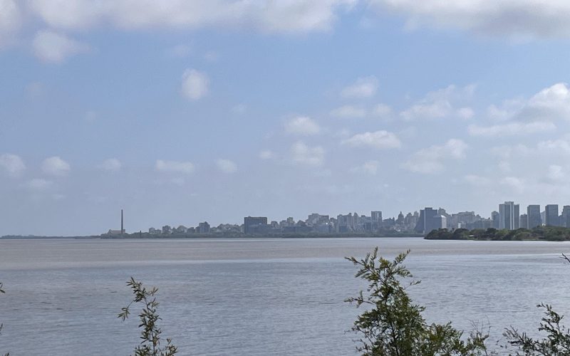 Próxima semana traz previsão de chuvas e queda acentuada nas temperaturas no RS