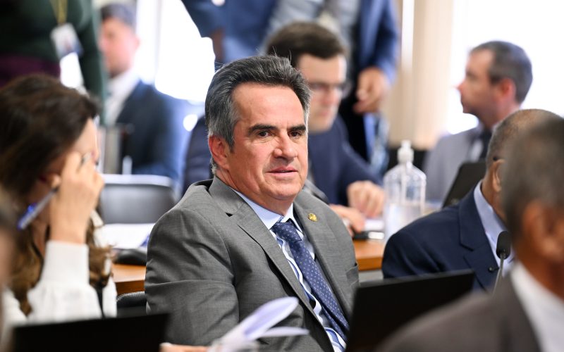 Ciro Nogueira é investigado pela PF em operação relacionada ao Banco Master