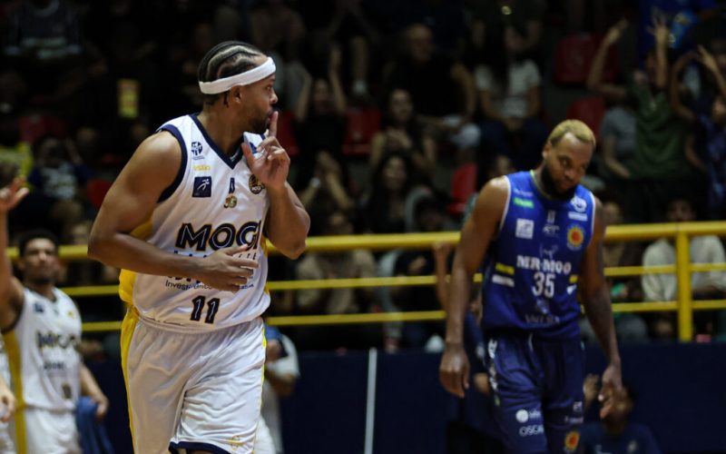 Mogi Basquete conquista vitória sobre São José e garante vaga nas quartas do NBB