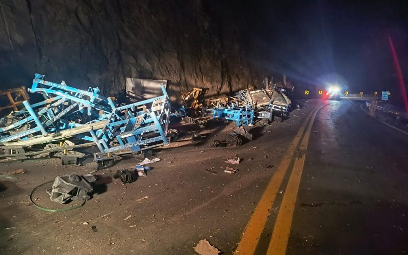 Caminhoneiro perde a vida em colisão na ERS-122, em Flores da Cunha