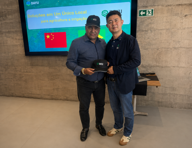 Produtor rural Adailton Maturino firma parceria com empresa chinesa para modernizar cultivo de cacau no Brasil