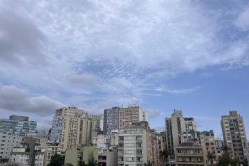 Frio e Ventos no Litoral: Chuva Leve Isolada Marca o Sábado no Rio Grande do Sul