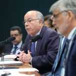 Chanceler do Brasil critica a validade das tarifas impostas pelos Estados Unidos
