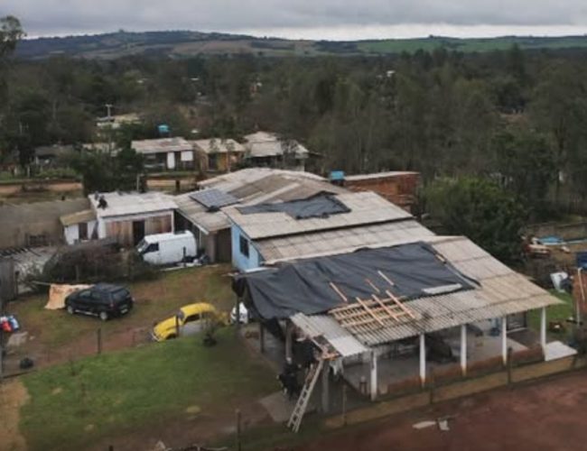 Tempestade provoca deslocamento de 456 pessoas no Rio Grande do Sul