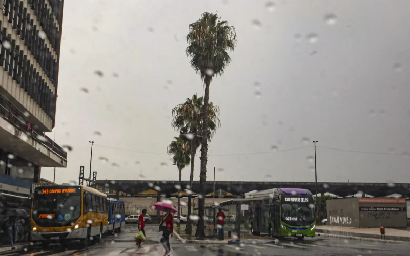 Tempestades são esperadas no Rio Grande do Sul até o fim do domingo (19)