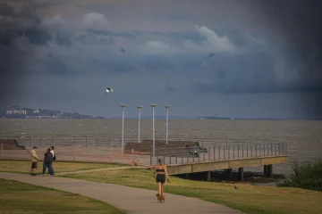 Porto Alegre em alerta: tempestade e ventos fortes previstos para o fim de semana