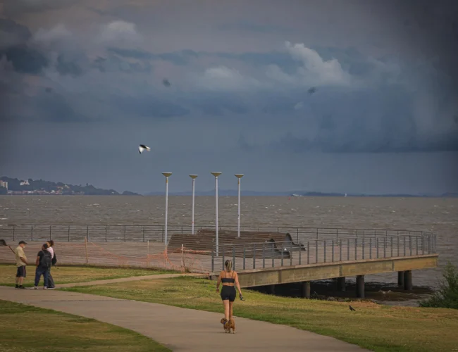 Porto Alegre em alerta: tempestade e ventos fortes previstos para o fim de semana